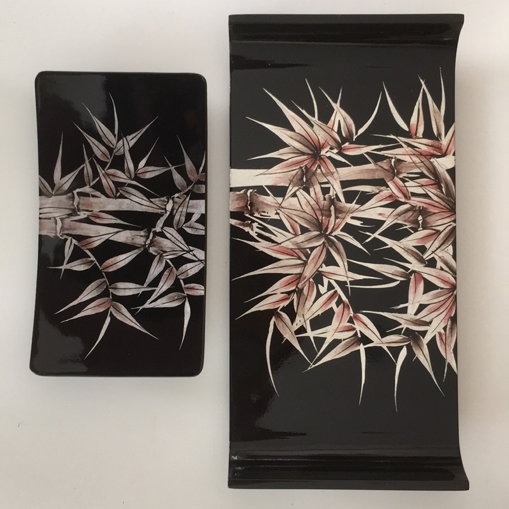 Decorative Lacquered Vietnamese Small tray Set